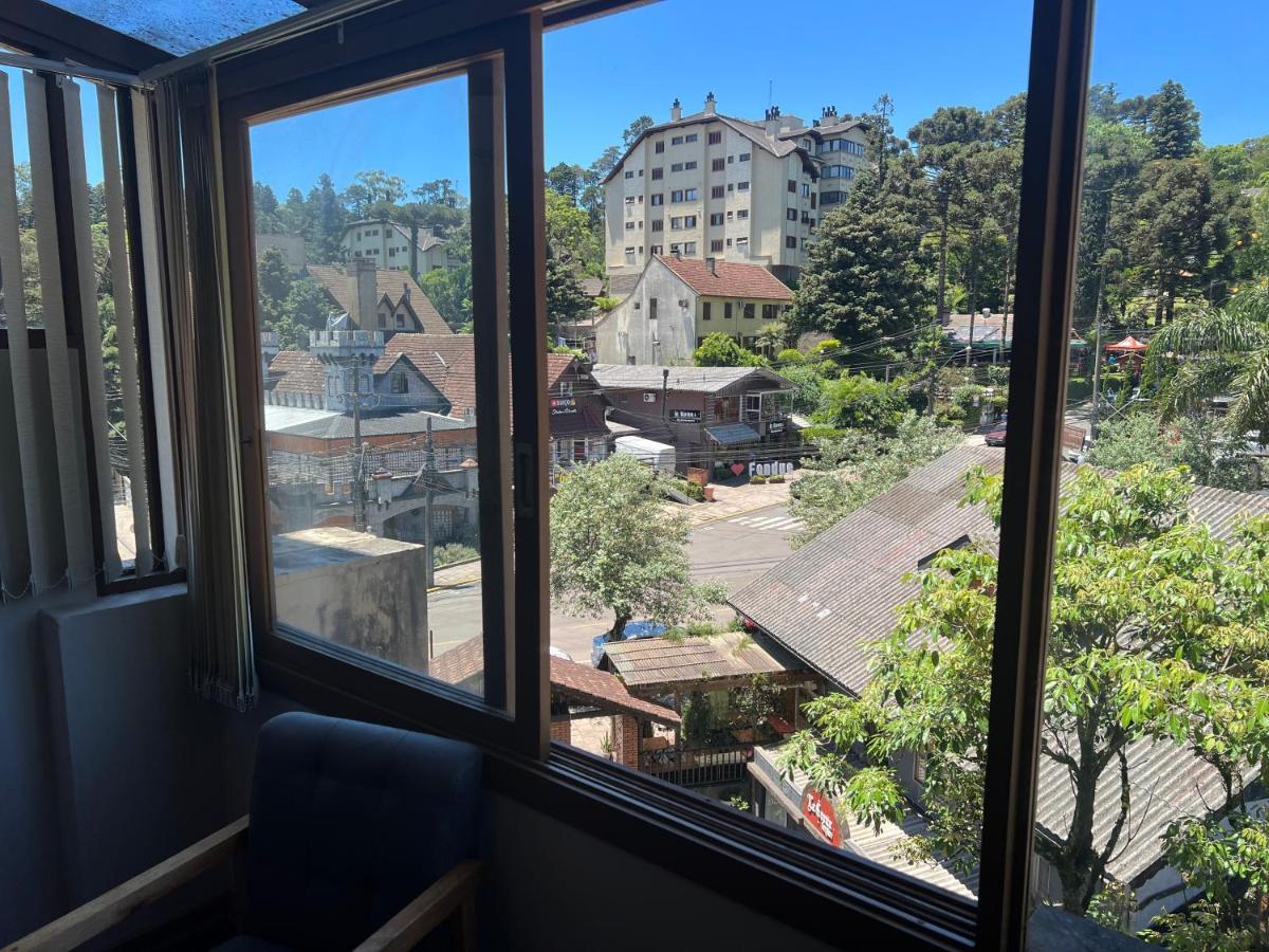 Amplo Apartamento A 200M Da Rua Coberta Apartment Gramado Exterior photo